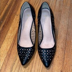 Gently Used Heels Size 6.5
